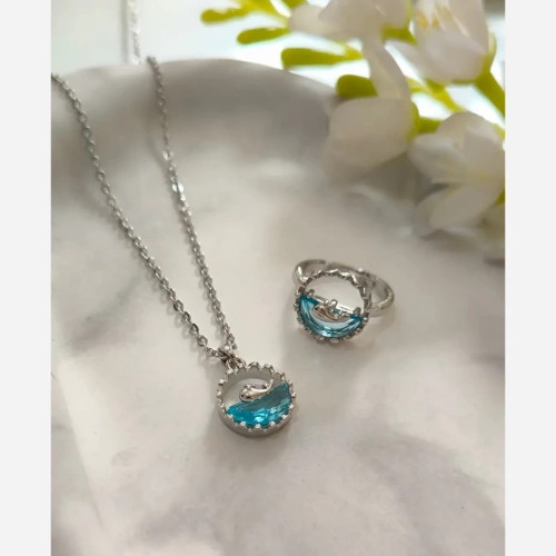 ست انگشتری و گردنبند سوارسکی طرح دلفین (انگشتری فری سایز می باشد)